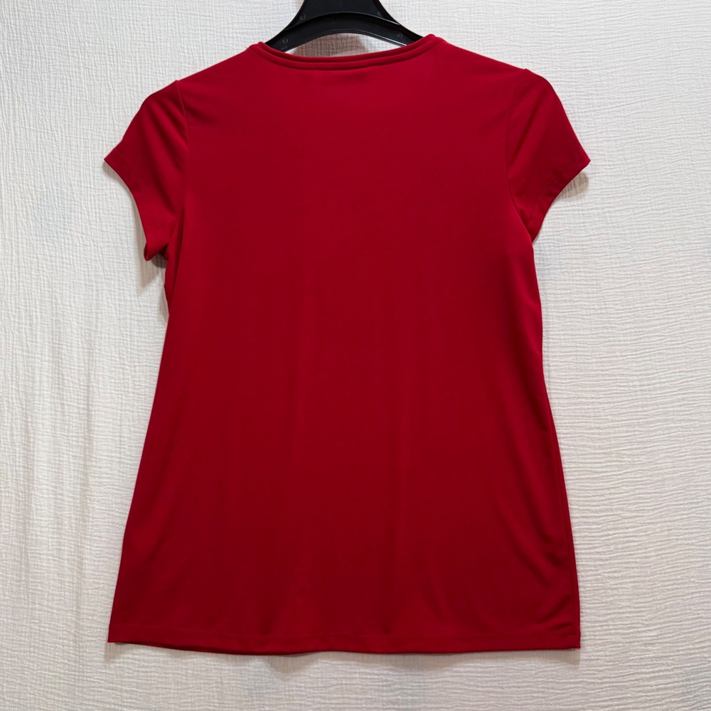 Susan Graver V-Neck T-Shirt Women Medium Red Liquid Knit Short Sleeve Minimalist - Picture 2 of 8
